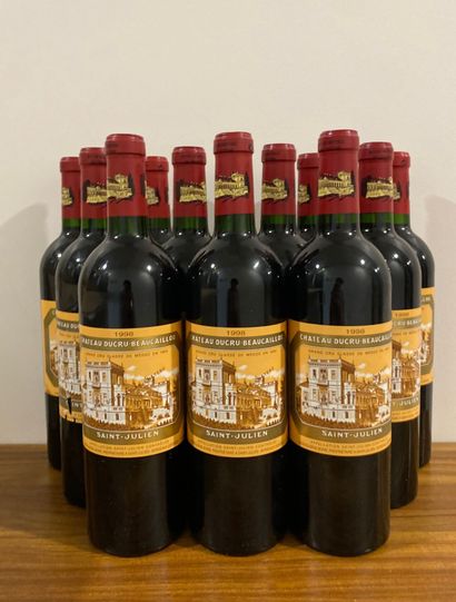 12 bouteilles Château DUCRU-BEAUCAILLOU,...