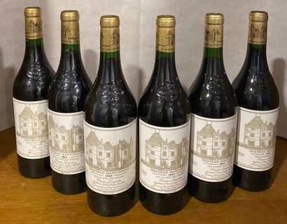 6 bouteilles Château HAUT-BRION, 1° cru Pessac-Léognan...