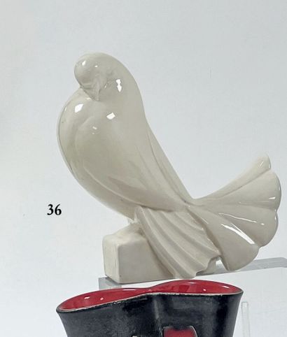 Jacques ADNET (1900-1984) 
Cream glazed ceramic...
