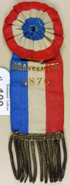 null GRAVELOTTE Ruban de vétérans tricolore frangé d'or, frappé en lettre d'or "Gravelotte...