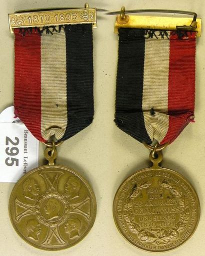 null JUBILÉE DE LA VICTOIRE, 1870-1895, médaille en bronze de canon doré, au profil...