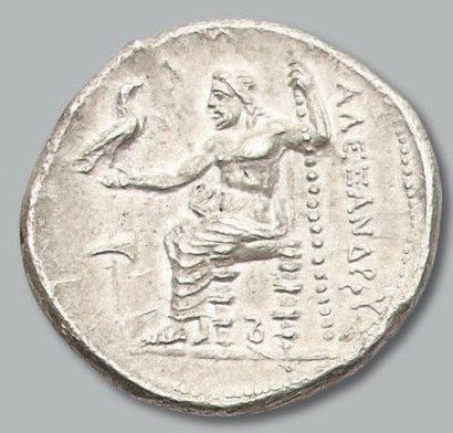 null Tétradrachme. 17,08 g. Pella (325-315 av. J.-C.) Tête d'Héraclès à droite. R/...