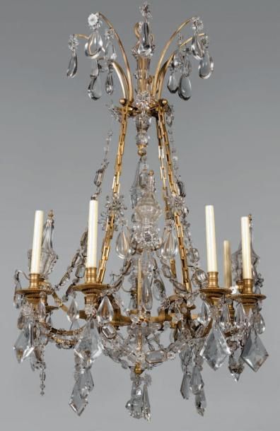 null Lustre corbeille en bronze doré orné de pendeloques et balustres de verre et...