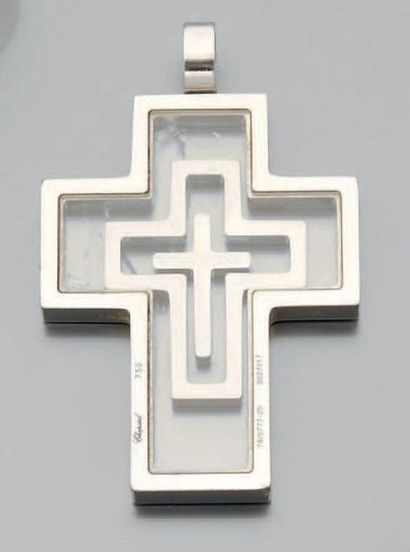 null Croix pendentif en cristal et or gris renfermant deux croix plus petites mobiles....