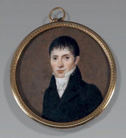 École Française du XIXe siècle Portrait de jeune homme Miniature. Diamètre: 5 cm