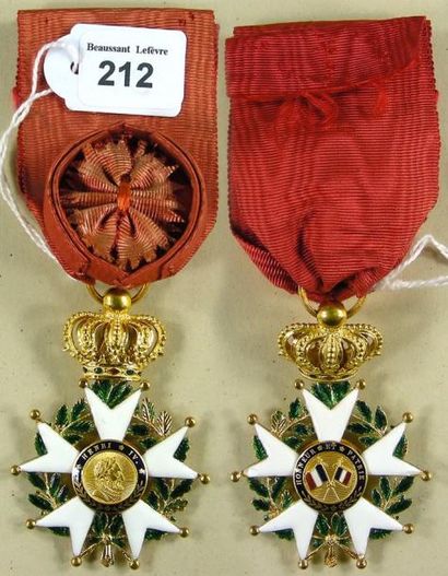 null Ordre de la Légion d'honneur - Monarchie de Juillet, étoile d'officier en or...
