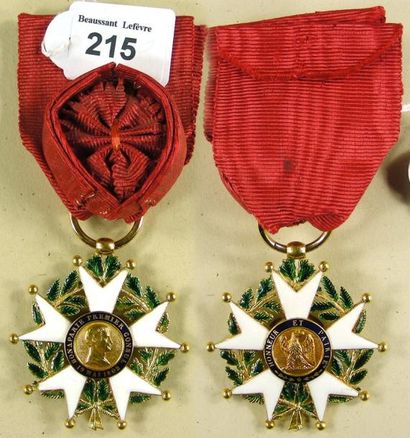 null Ordre de la Légion d'honneur - IIe République, étoile d'officier, en or et émail...