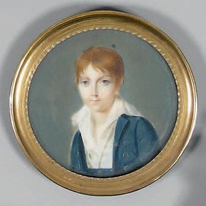 École FRANÇAISE du début du XIXe siècle Portrait de jeune garçon à la redingote bleue...