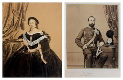 null Paire de portraits. Le Roi Charles XV et la Reine Louise de Suède Grandes photographies...