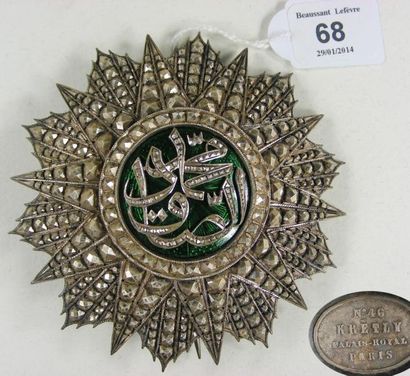 TUNISIE Ordre du Nichan al Iftikhar, plaque de grand-croix de fabrication française...