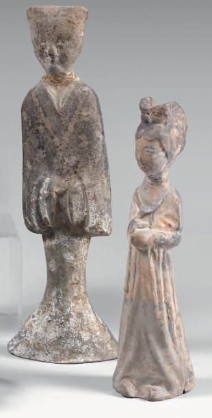 CHINE - Epoque HAN (206 av. J.-C. - 220 ap. J.-C.) Deux statuettes de dame de cour...