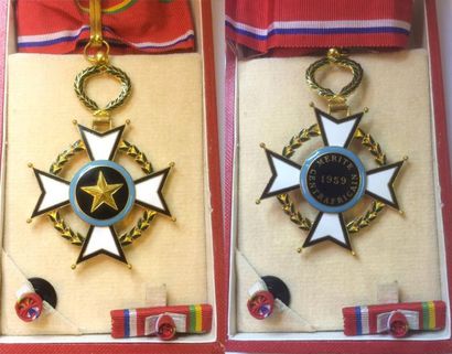Centre-Afrique Ordre du Mérite Centrafricain, fondé en 1959, croix de commandeur...