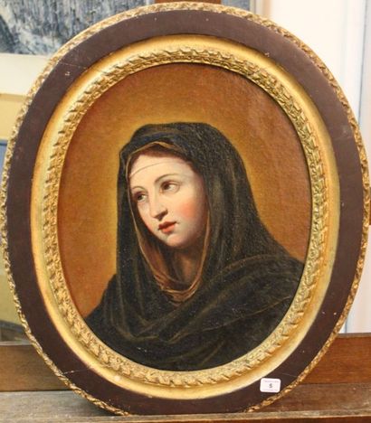 ECOLE FRANCAISE DU XVIIème SIECLE Tête de Vierge, huile sur toile, 36 x 29,5 cm ...