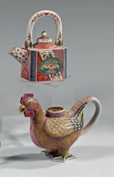CHINE Théière en forme de coq debout à décor polychrome des émaux de la Famille Rose.
XVIIIe...