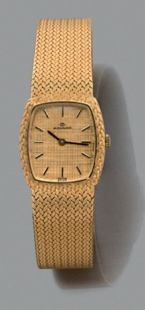 MOVADO 
Montre bracelet de dame en or jaune (750 millièmes), la montre rectangulaire,...