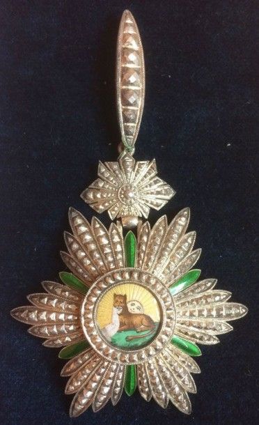 IRAN Ordre du Lion et du Soleil, fondé en 1807, bijou de 3e classe (commandeur),...