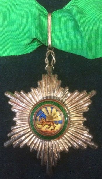 IRAN Ordre d'Homayoun, succède en 1939 de l'ordre du Lion et du Soleil, bijou de...