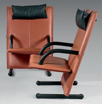 Burkhard VOGTHERR (né en 1942) 
Paire de fauteuils modèle «T-Line», garniture en...