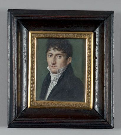 École FRANÇAISE du début du XIXe siècle Portrait d'homme à la cravate blanche
Miniature...