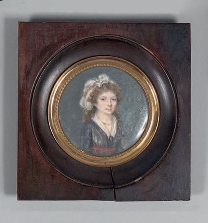 L. FOUGERET Portrait de madame d'Oultremont née de Roissy
Miniature sur ivoire, signée...