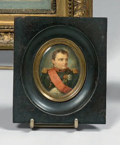 Augustine FAUCHERY L'Empereur Napoléon Ier, en buste de face
Miniature ovale cerclée...