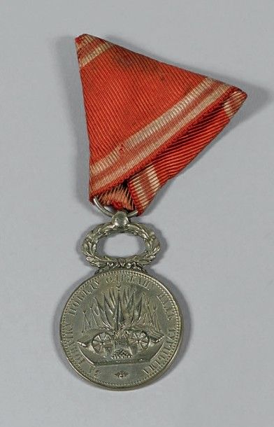 null Médaille commémorative de la bataille de Grahovo, en maillechort. Ruban triangulaire...
