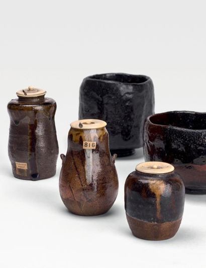 Fours de Seto - Époque MOMOYAMA (1573-1603) 
Chaire (pot à thé) de forme balustre...
