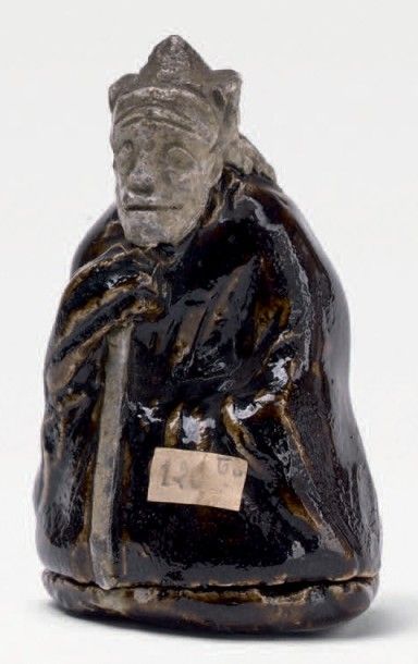 Époque EDO (1603-1868), XIXe siècle 
Kogo (boîte à encens) en grès émaillé vert foncé...