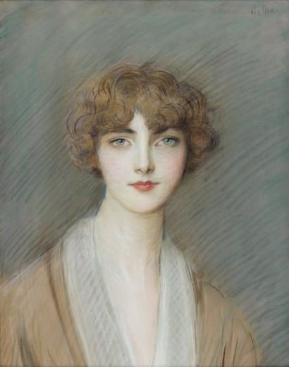Paul-César HELLEU (1859-1927) Portrait de femme Pastel, signé en haut à droite. 62...