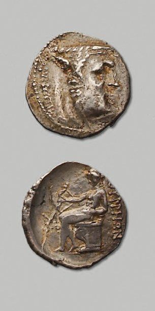 ARCARNANIE Thyrrheion (après 167 av. J.-C.). Statère. 9,05 g. Tête imberbe d'Achelous...