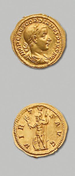 MONNAIES D'OR - GORDIEN III (238-244) Auréus. 5,07 g. Son buste lauré et drapé à...
