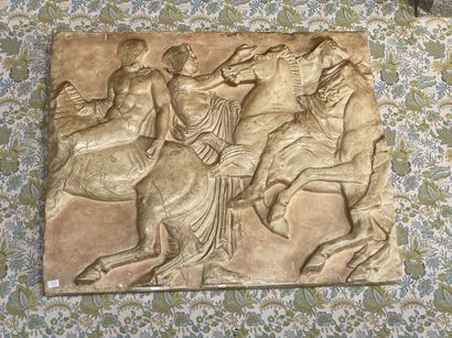 null Bas-relief en plâtre patiné d'après la frise des Panathénés 105 x 121 cm