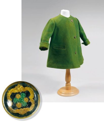 Paul POIRET, circa 1915 MANTEAU DE FILLETTE de forme évasée en drap de laine vert...