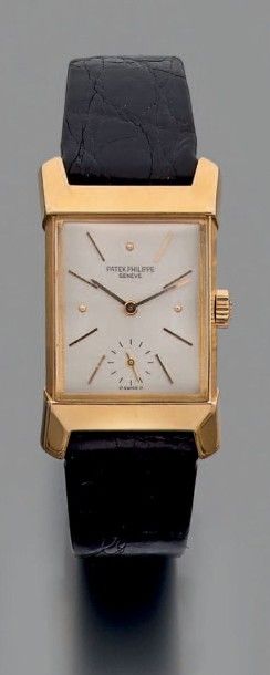 PATEK PHILIPPE Montre-bracelet d'homme, la montre de forme rectangulaire en or rose...