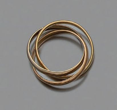 Cartier, modèle Trinity, signé Bague trois anneaux en or 750 millièmes de trois tons,...