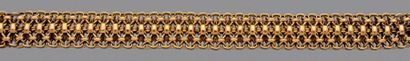 null Bracelet articulé en or jaune 750 millièmes ajouré, les maillons entrelacés.
Longueur:...