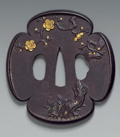JAPON Époque Edo (1603-1868), XIXe siècle Mokko gata dote-mimi en fer incrusté en...