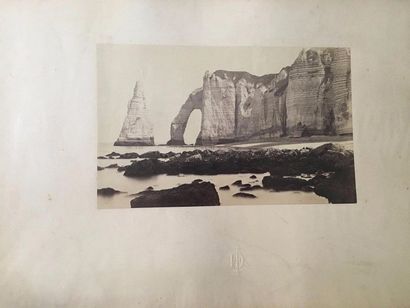 null ÉTRETAT ET DIVERS. - PHOTOGRAPHIES. - Ensemble d'environ 45 pièces. XIXe-XXe...