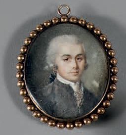 ECOLE DU XVIIIe SIÈCLE 
Portrait d'homme en habit gris
Miniature ovale sur ivoire.
Cadre...