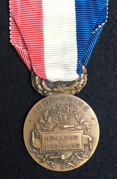 null Médaille d'honneur du Gouvernement Général pour actes de Courage et de Dévouement,...