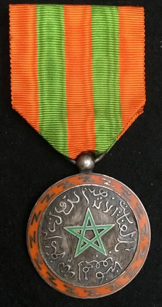 null Médaille d'honneur de la Police Chérifienne, deuxième type en usage après 1932,...
