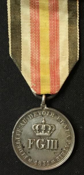null Médaille de Neufchâtel, créée en 1832, en argent, sur l'avers les armes de Neufchâtel...