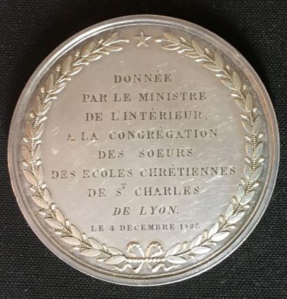null Médaille d'argent au profil de Napoléon lauré à gauche par Dumarest, au revers,...