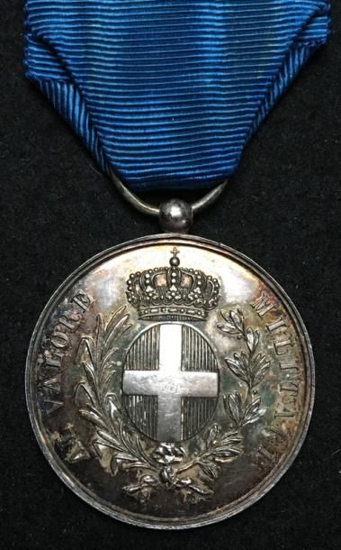 ROYAUME DE SARDAIGNE Médaille de la Valeur
Militaire, fabrication française en argent,...