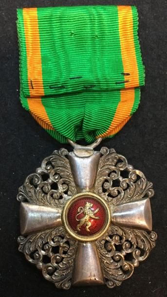 null Grand-duché de Bade - Ordre du Lion de Zähringen, croix de chevalier de 2e classe...