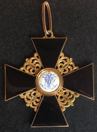 null Ordre de Sainte-Anne, fondé en 1735, croix de 1re classe en or, les branches...