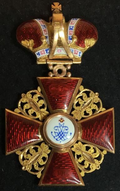 null Ordre de Sainte-Anne, croix de 2e classe avec couronne, en or et émail assez...