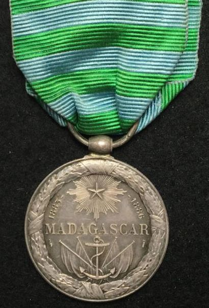 null Médaille de Madagascar 1883-1886, première expédition par Daniel Dupuis en argent,...
