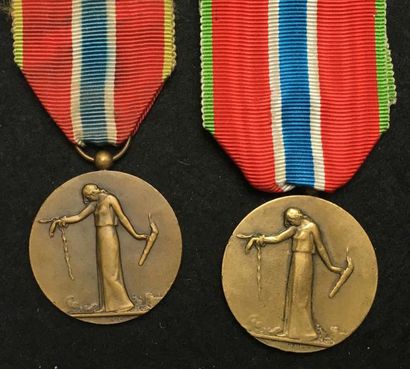 null Médailles des Prisonniers civils, déportés et otages de la Grande Guerre, créée...