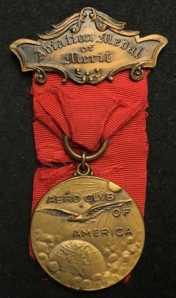 États-Unis d'Amérique (USA) «Aero club of America, Aviation Medal of Merit», en bronze...